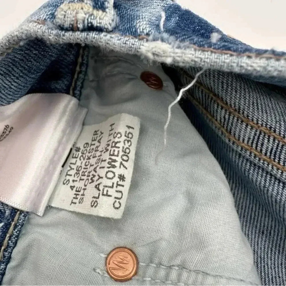 MOTHER The Trickster Short Fray in Slay It With Flowers Size 24 B1342 - Picture 6 of 6